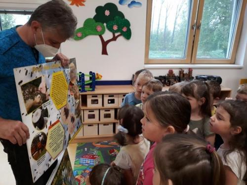 Projektový den Putování se včelkami ZŠ a MŠ Bohuňovice 12. a 13.5.2021